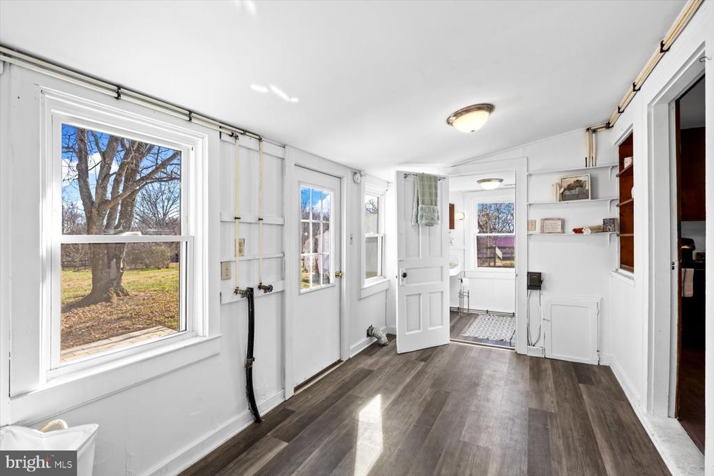 468 RIDGEVIEW