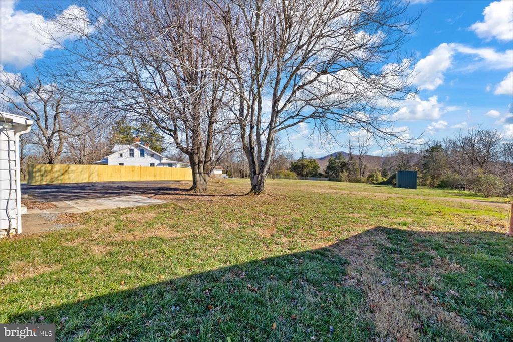 468 RIDGEVIEW