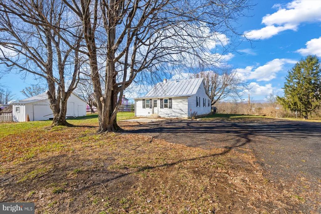 468 RIDGEVIEW