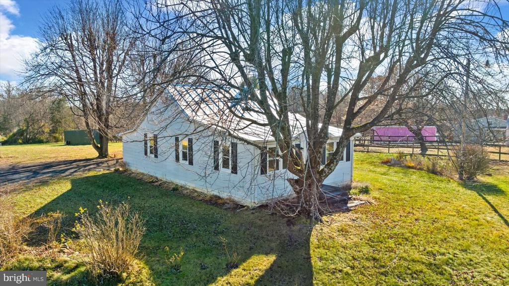 468 RIDGEVIEW