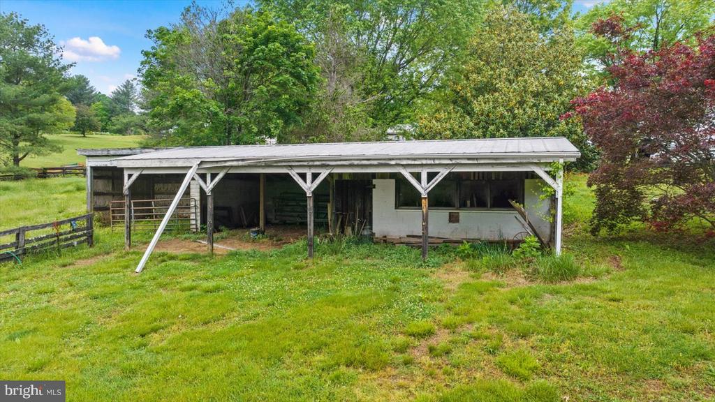 2188 SEVILLE ROAD