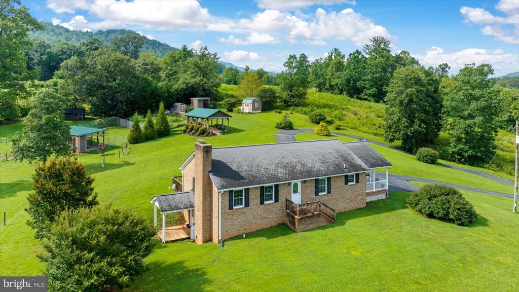 1117 POOR HOUSE ROAD