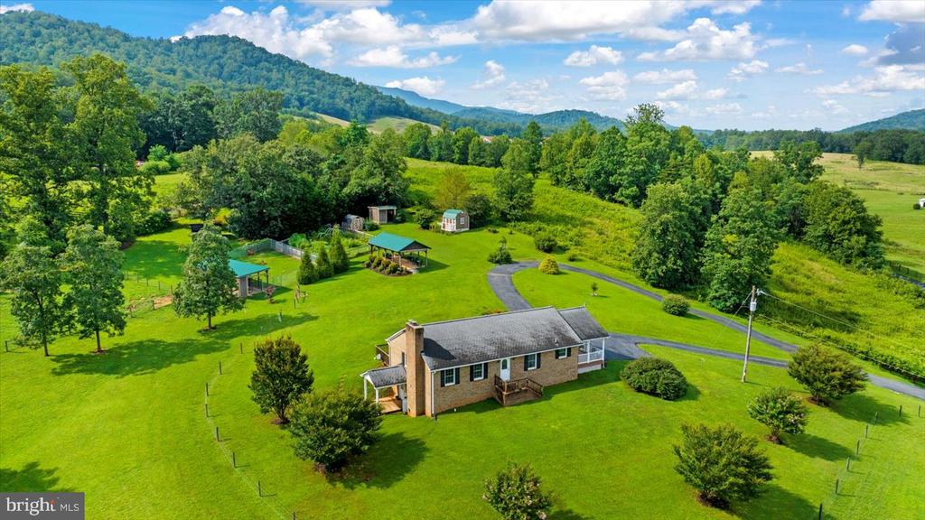 1117 POOR HOUSE ROAD