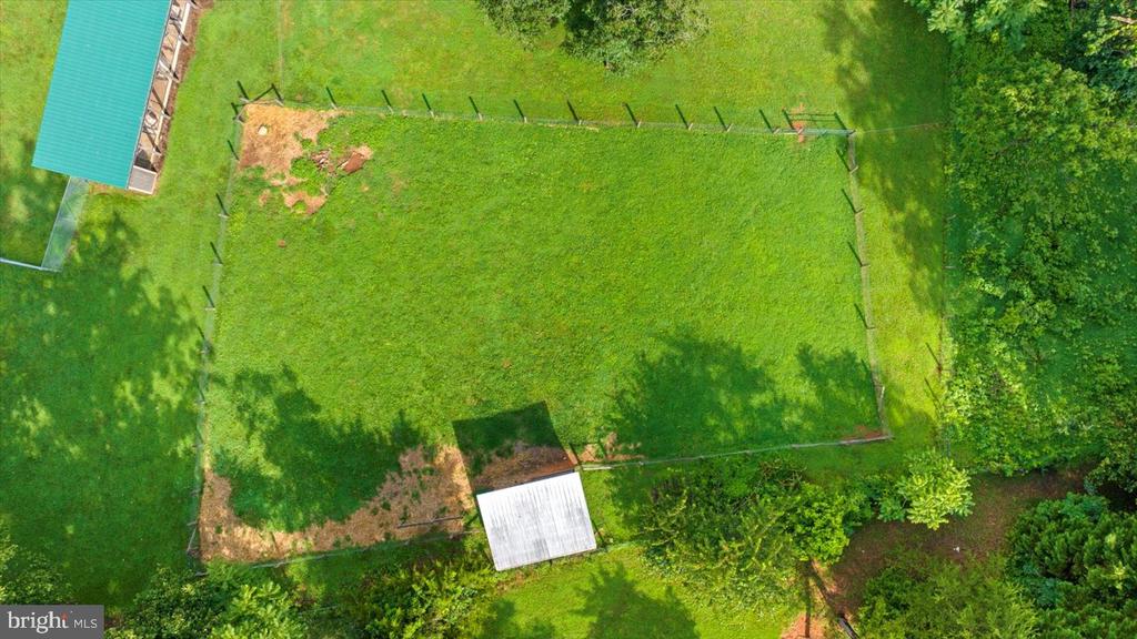 1117 POOR HOUSE ROAD