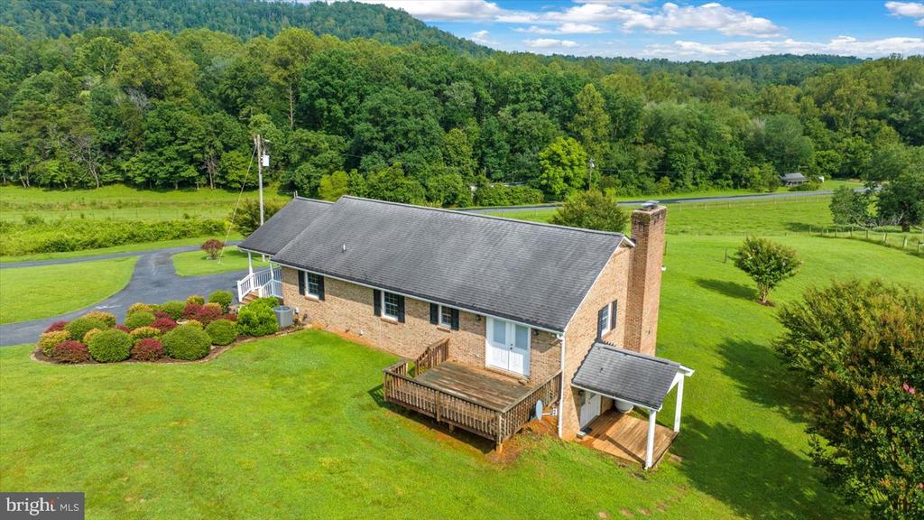 1117 POOR HOUSE ROAD