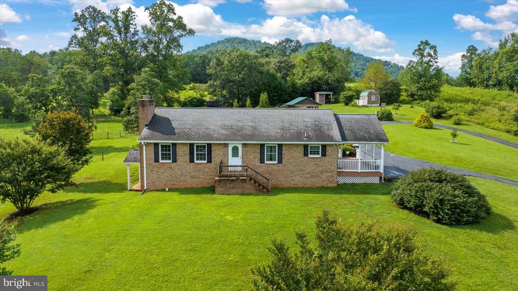 1117 POOR HOUSE ROAD