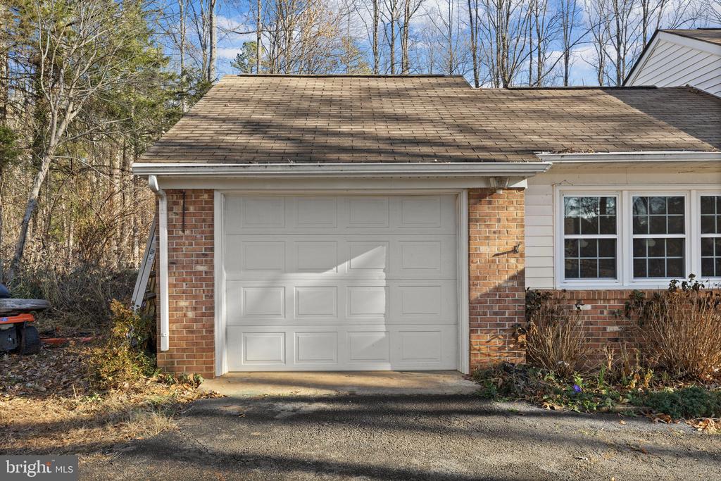 161 PERSIMMON
