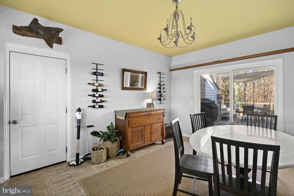 161 PERSIMMON