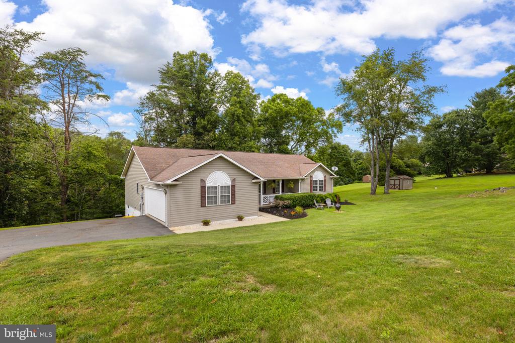 104 HALF PENNY LANE