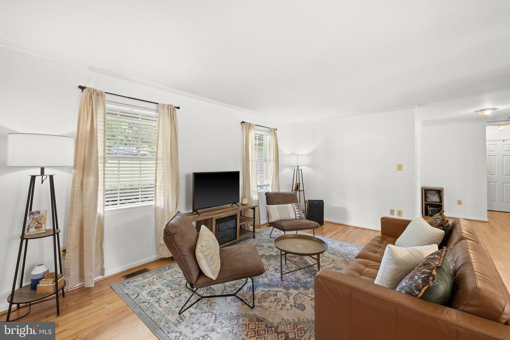 104 HALF PENNY LANE