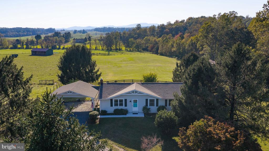 5809 RIDGEVIEW ROAD