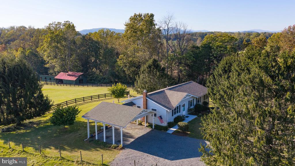 5809 RIDGEVIEW ROAD