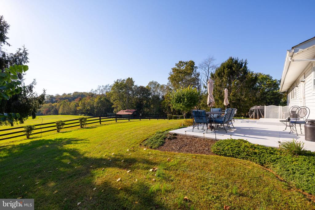 5809 RIDGEVIEW ROAD