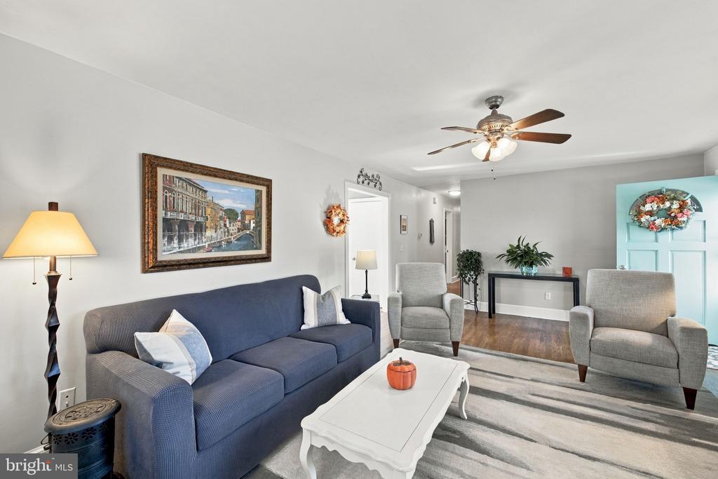 5809 RIDGEVIEW ROAD