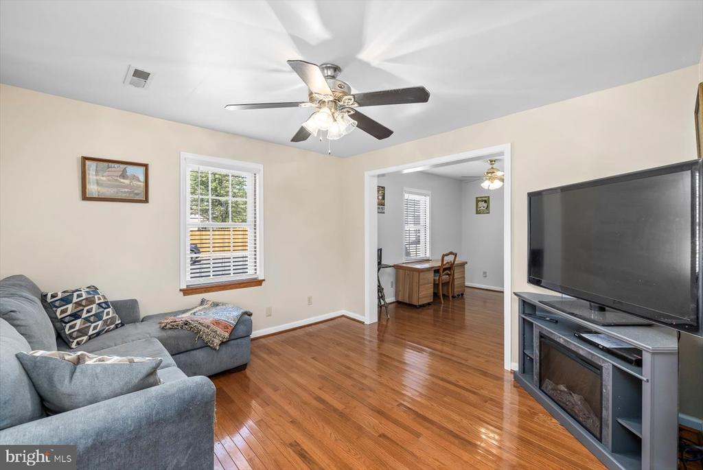 11535 MAY LANE