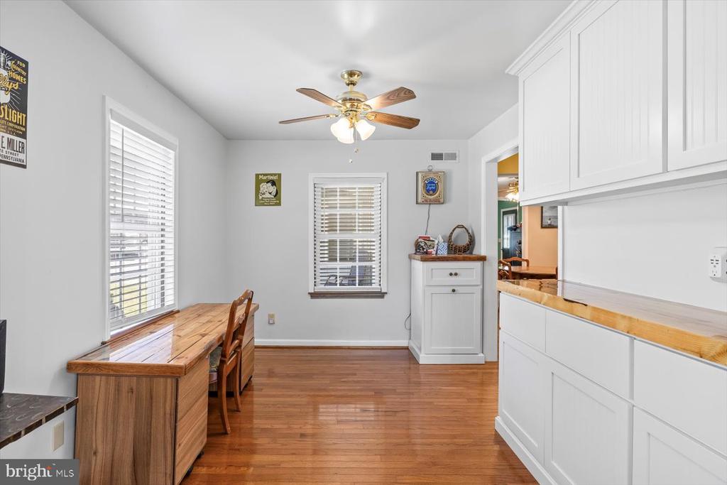 11535 MAY LANE