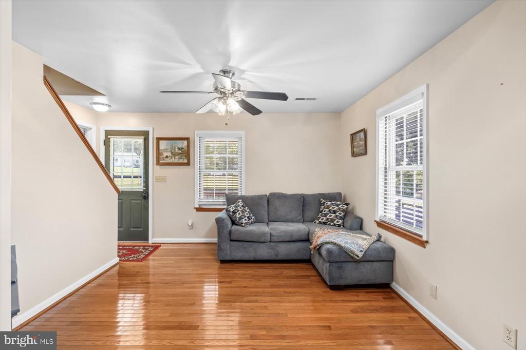 11535 MAY LANE