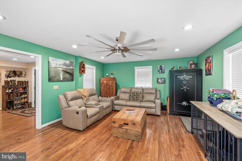 11535 MAY LANE
