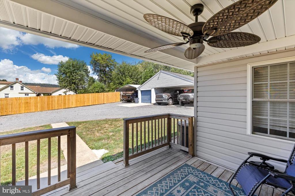 11535 MAY LANE