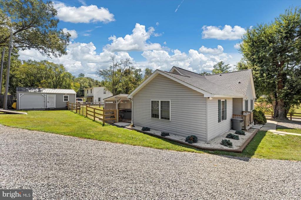 11535 MAY LANE