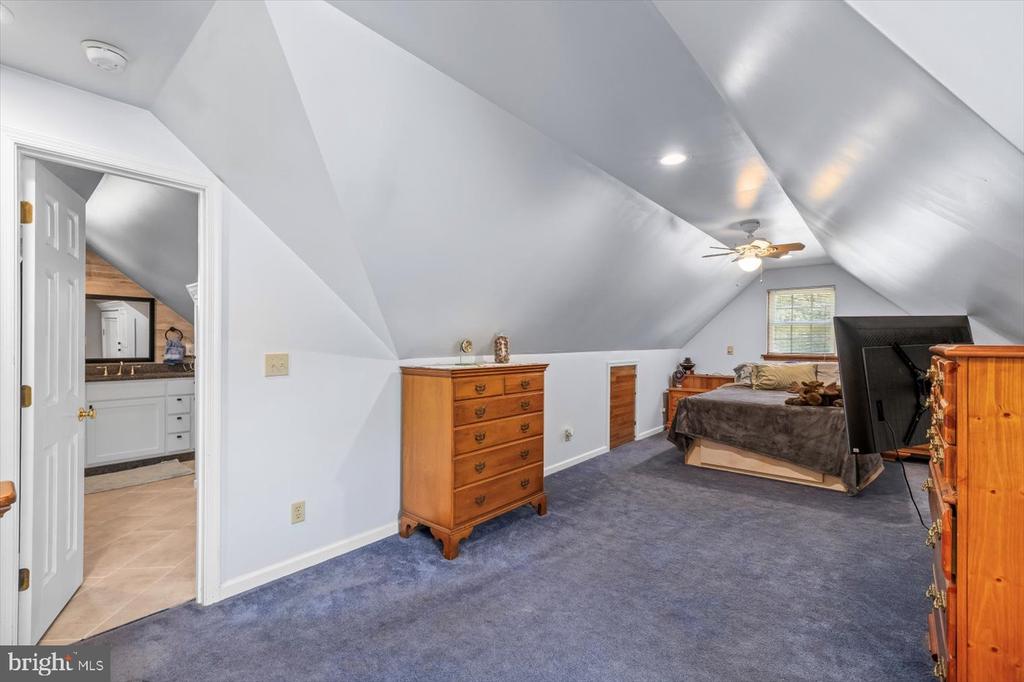 11535 MAY LANE