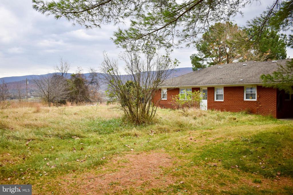 196 GOOD MILL ROAD