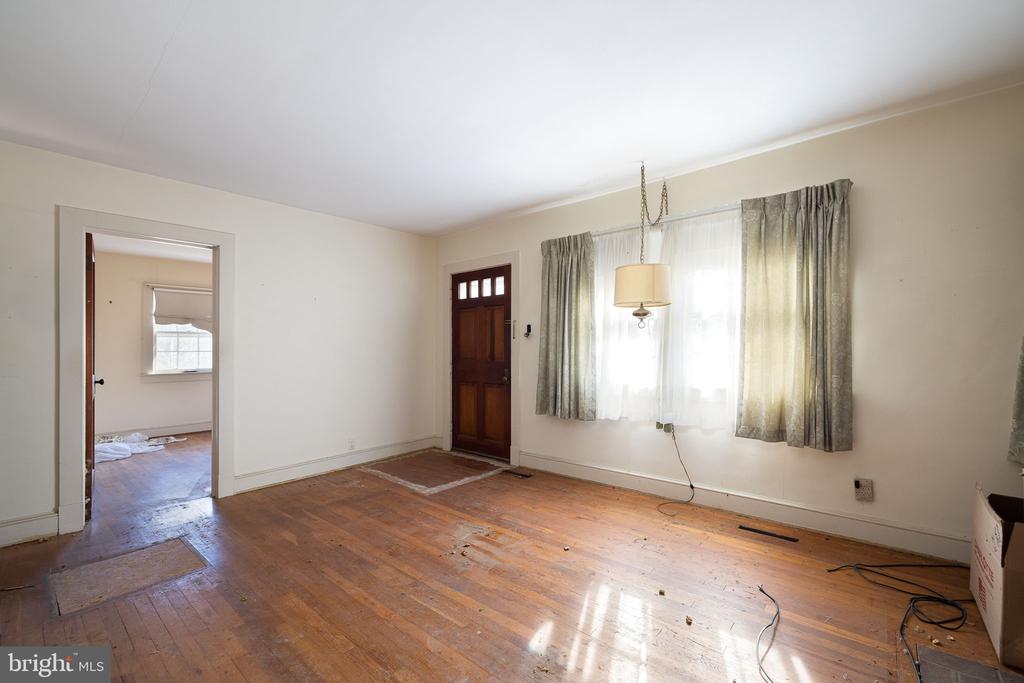 14 MOUNTAIN VIEW ROAD