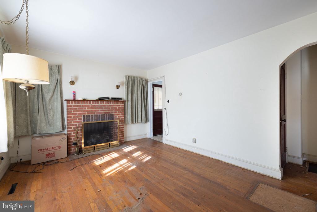 14 MOUNTAIN VIEW ROAD