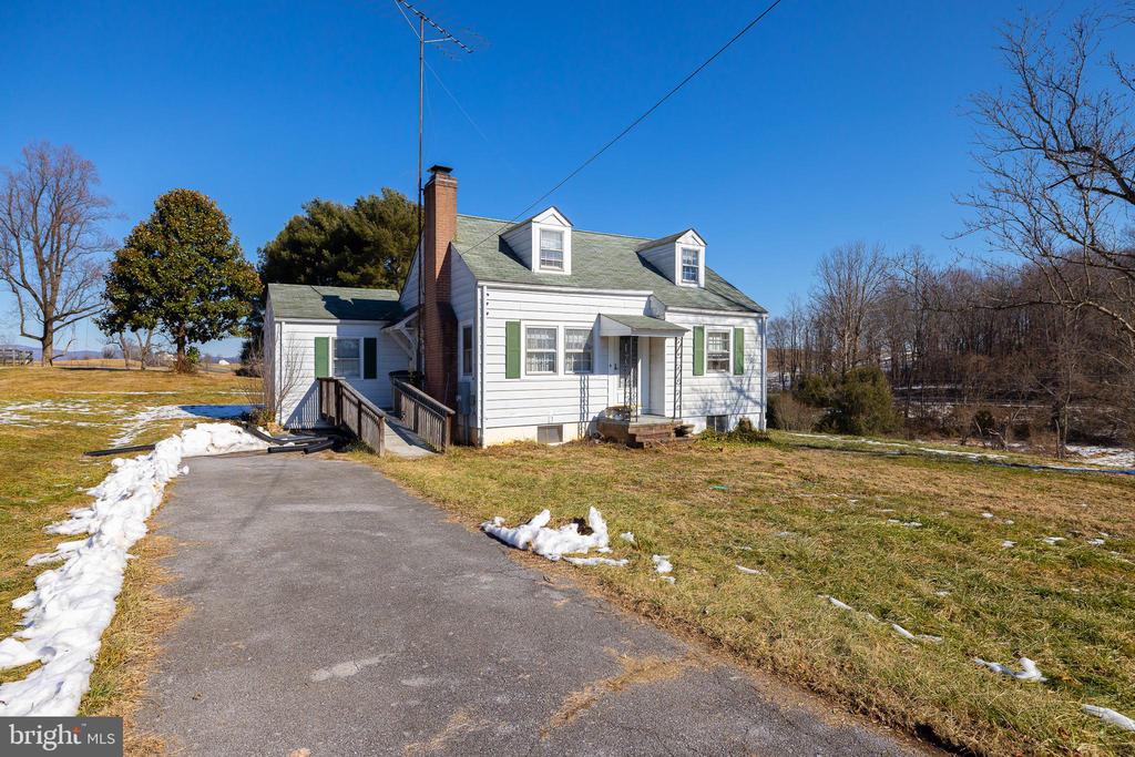 14 MOUNTAIN VIEW ROAD