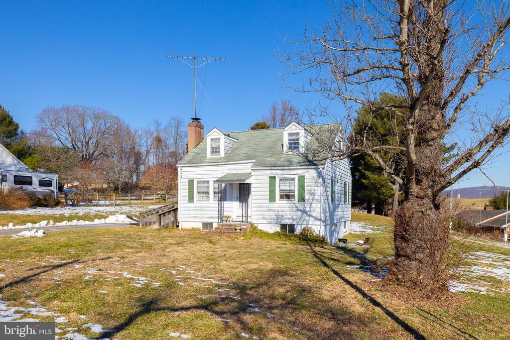 14 MOUNTAIN VIEW ROAD