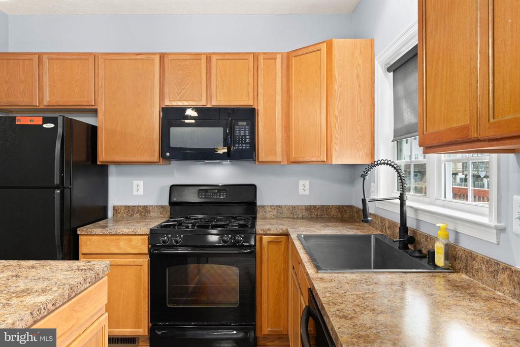 205 TRADEWINDS TERRACE