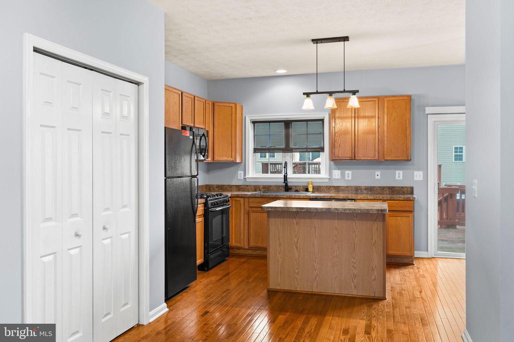 205 TRADEWINDS TERRACE
