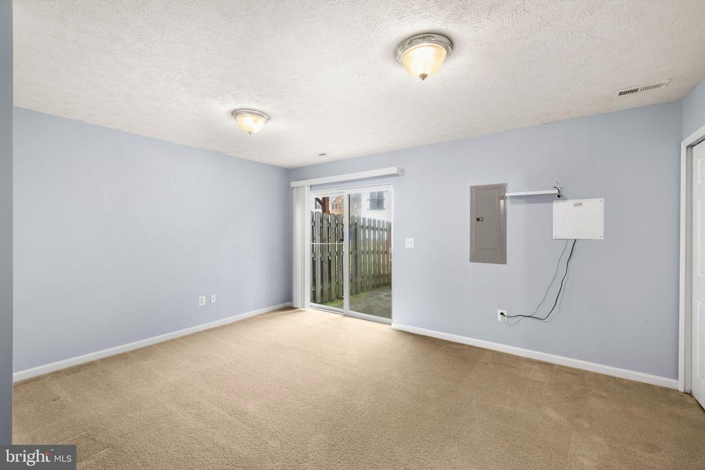 205 TRADEWINDS TERRACE