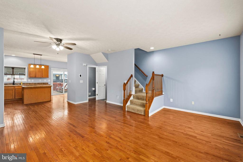 205 TRADEWINDS TERRACE
