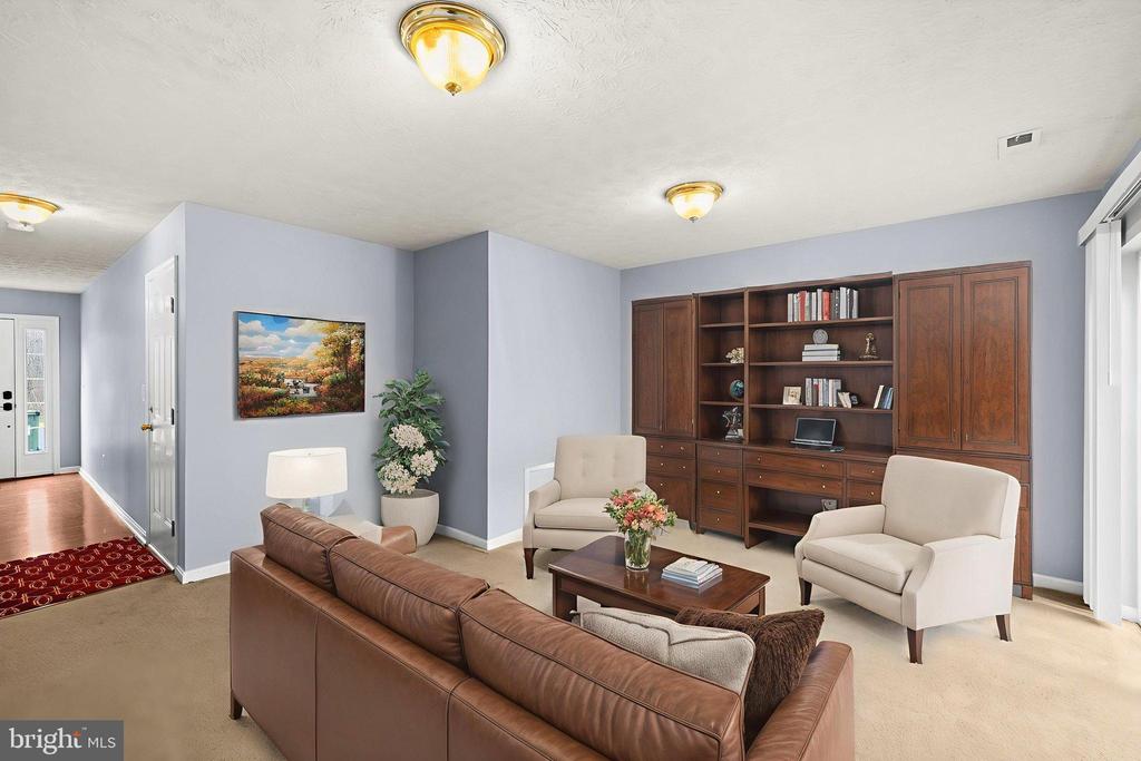 205 TRADEWINDS TERRACE