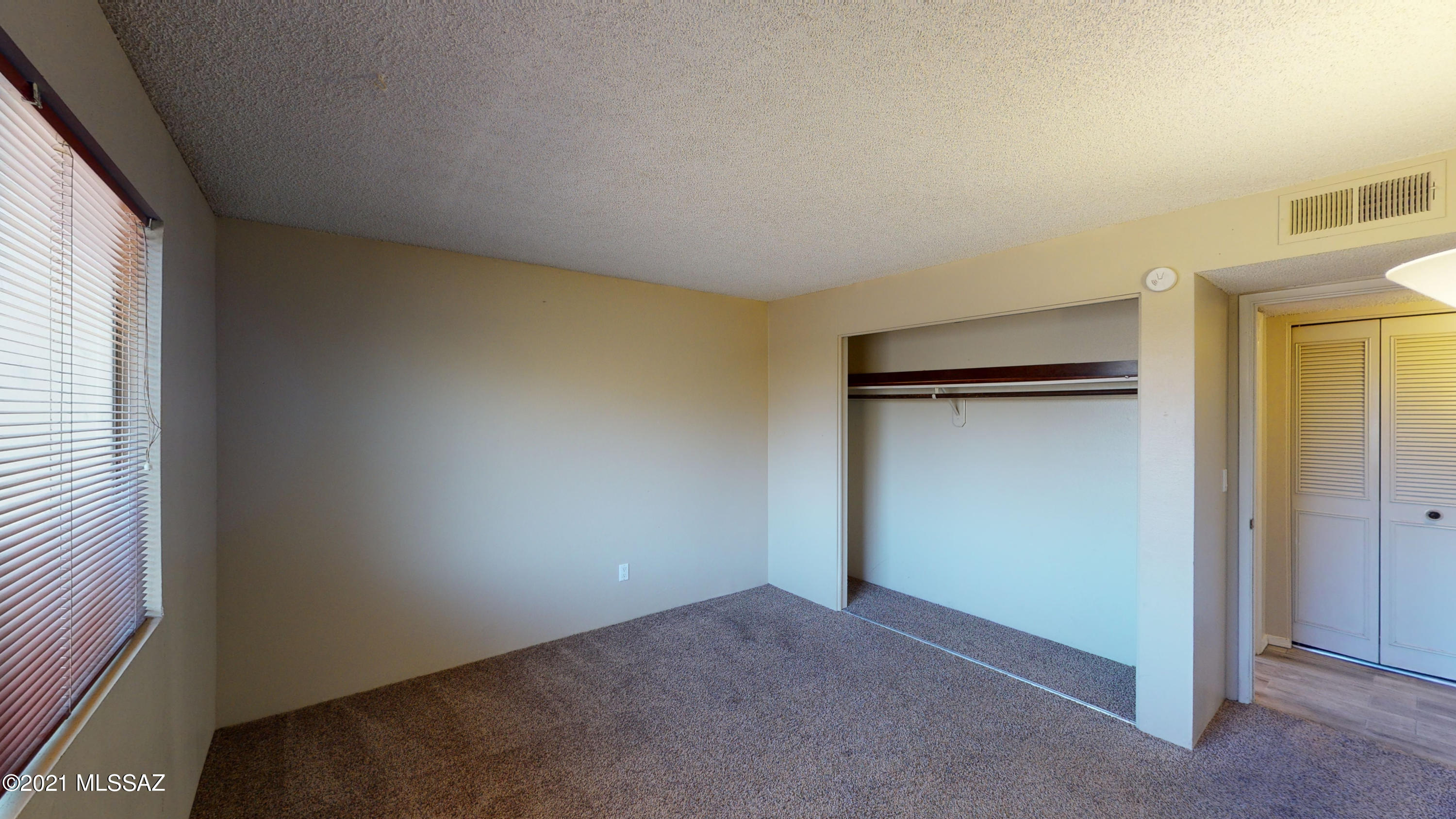 6509 E Calle La Paz Unit: D