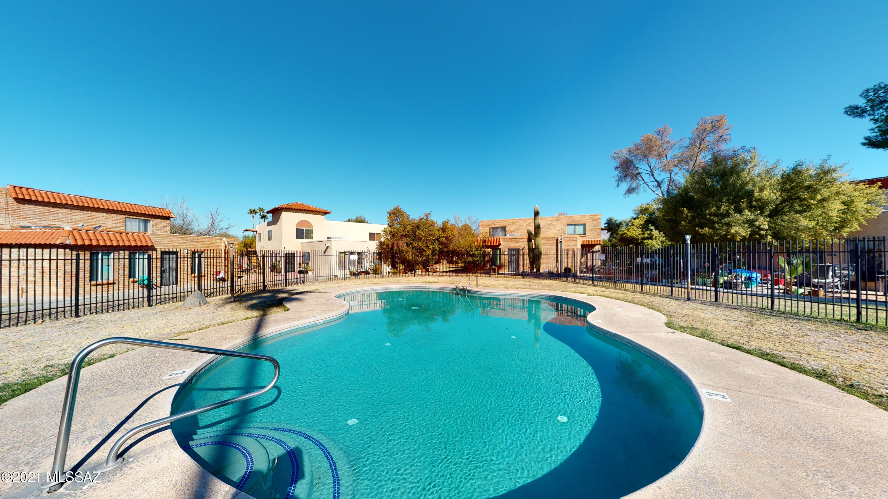 6509 E Calle La Paz Unit: D