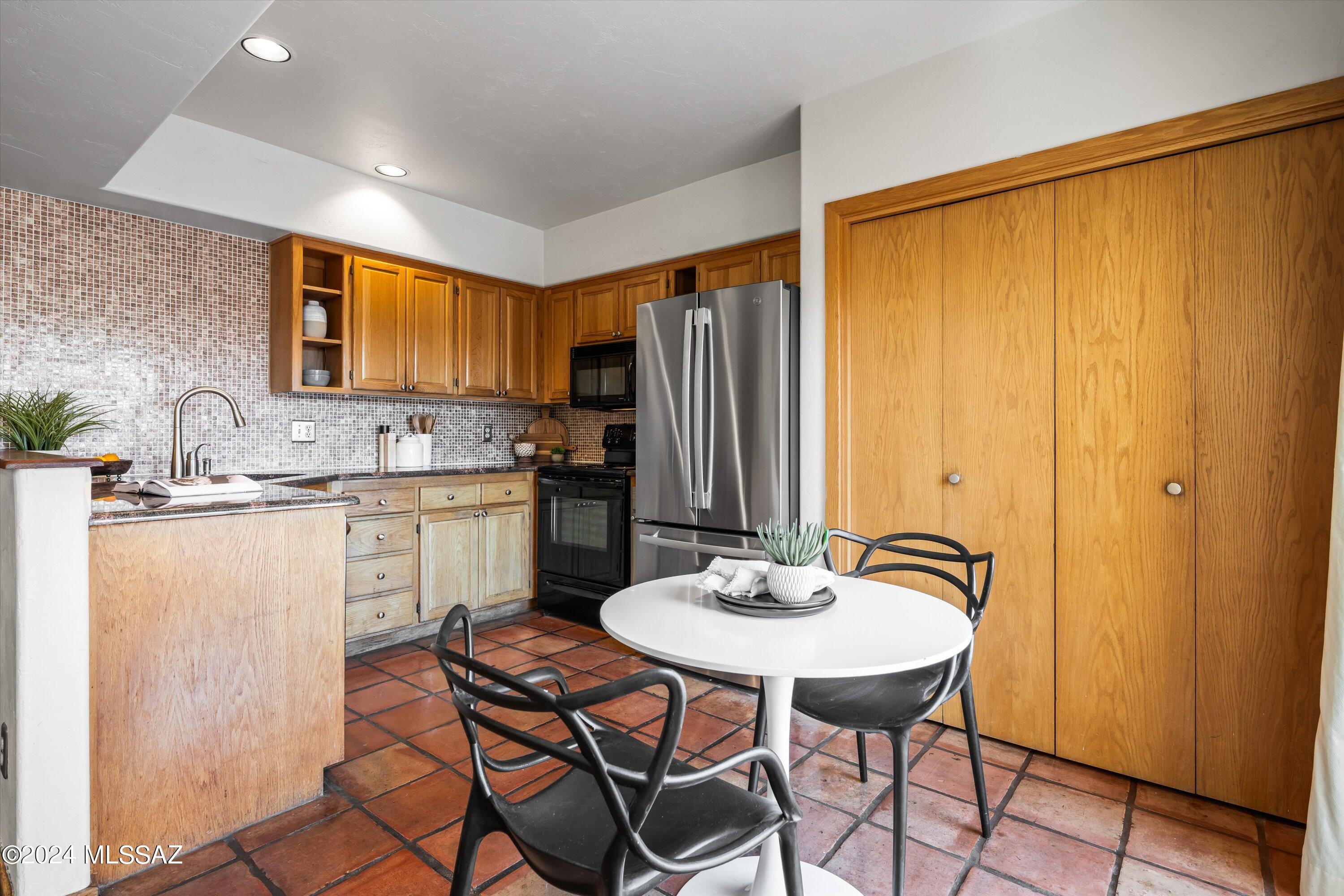 2940 E Sierra Vista Road