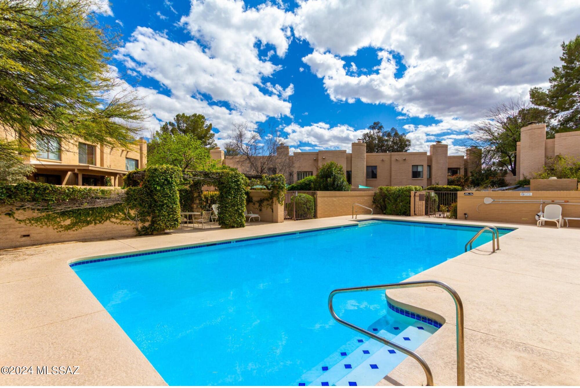 2940 E Sierra Vista Road