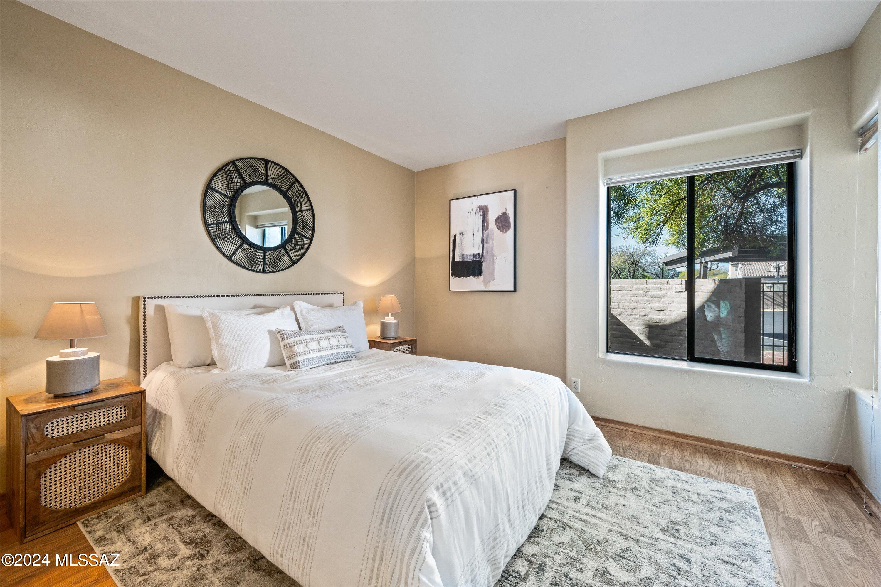 2940 E Sierra Vista Road