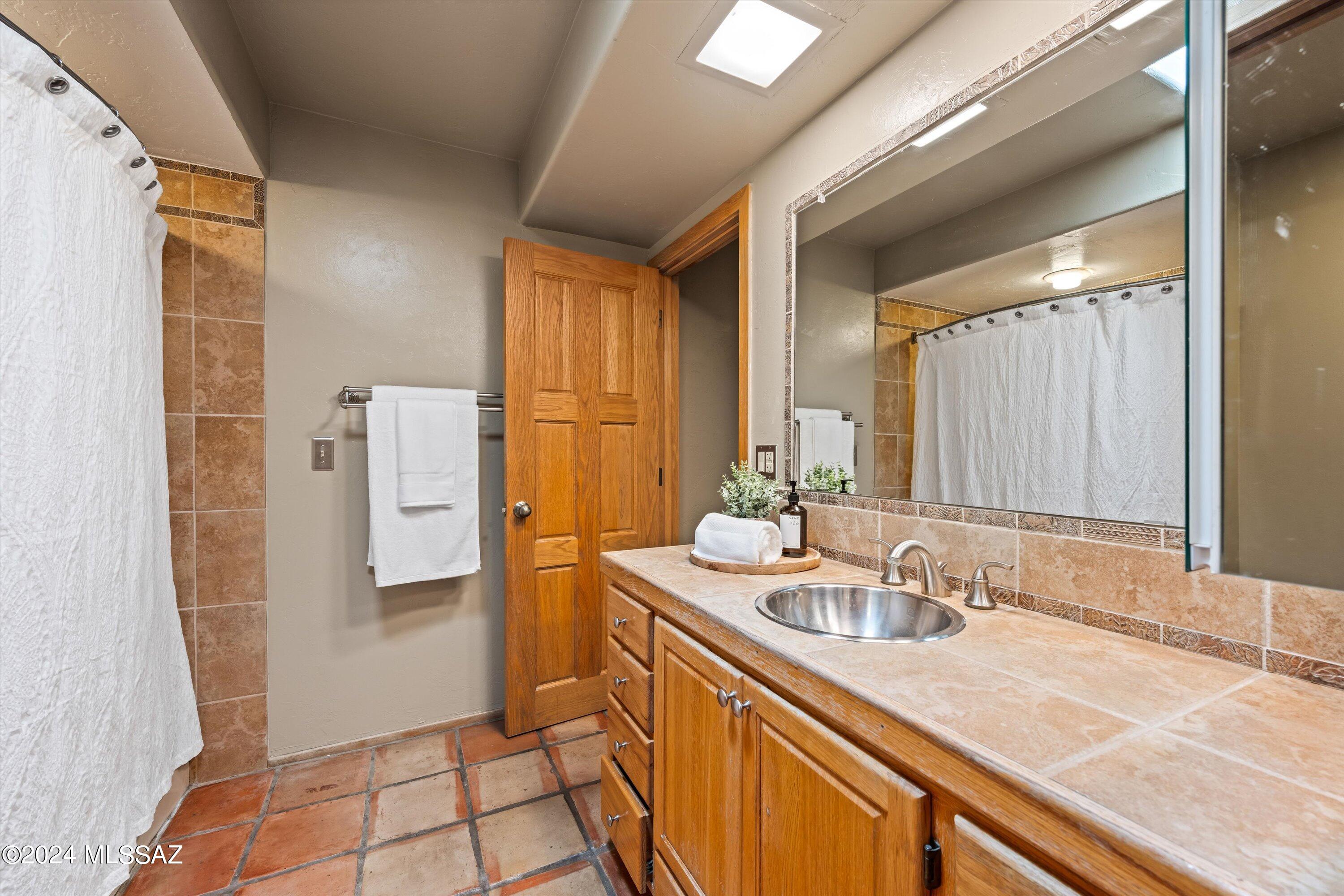 2940 E Sierra Vista Road