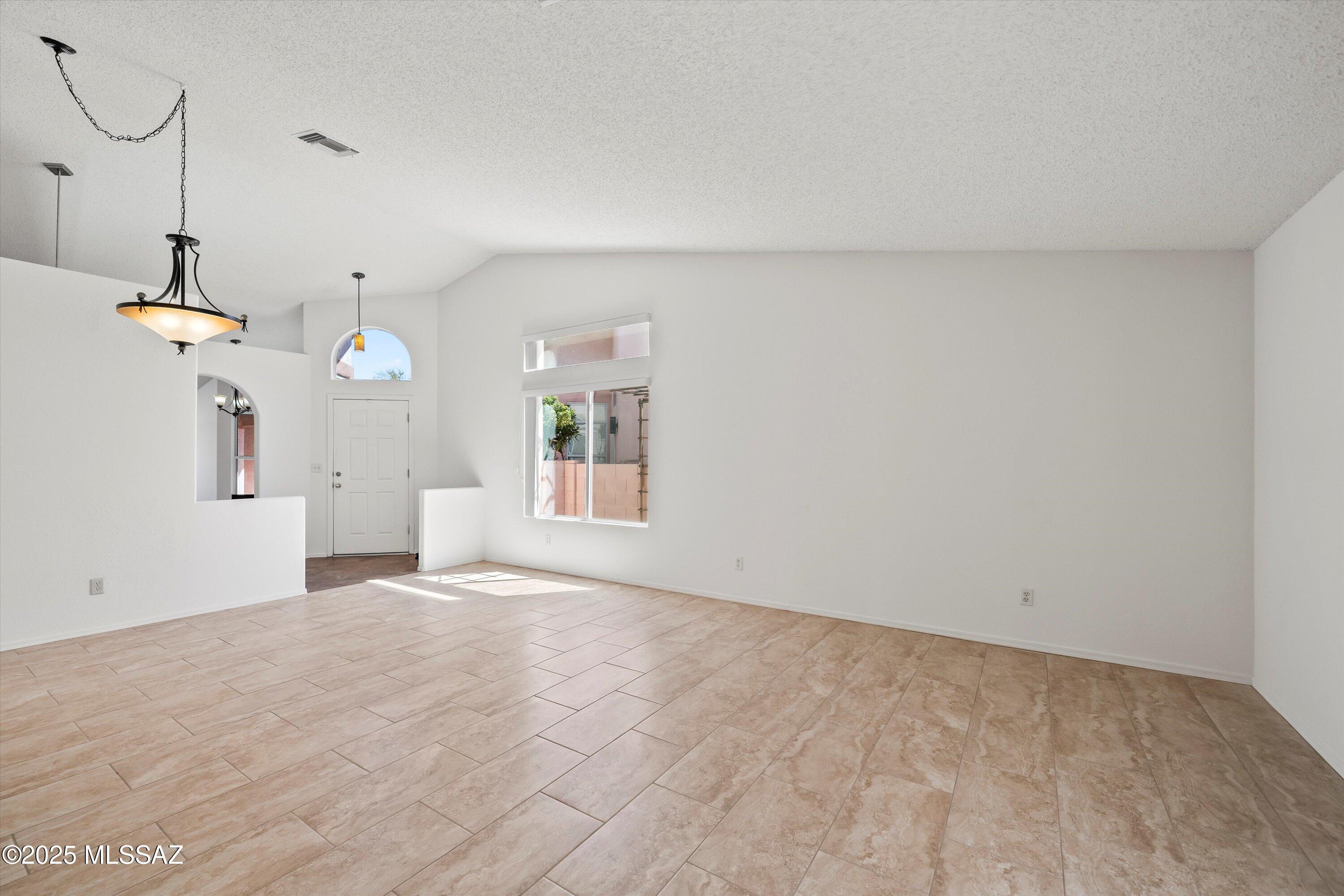 2969 W Sun Ranch Trail