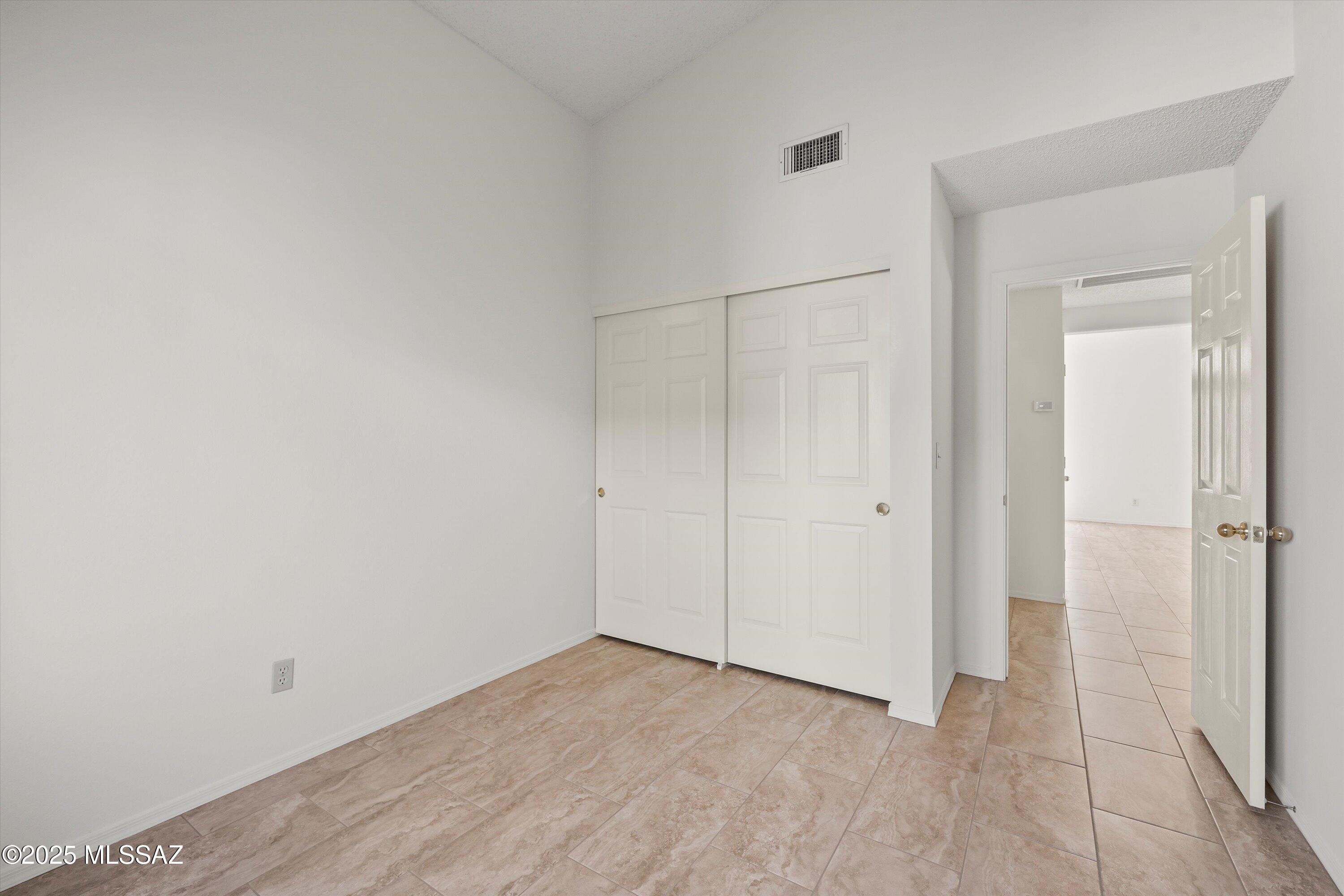 2969 W Sun Ranch Trail
