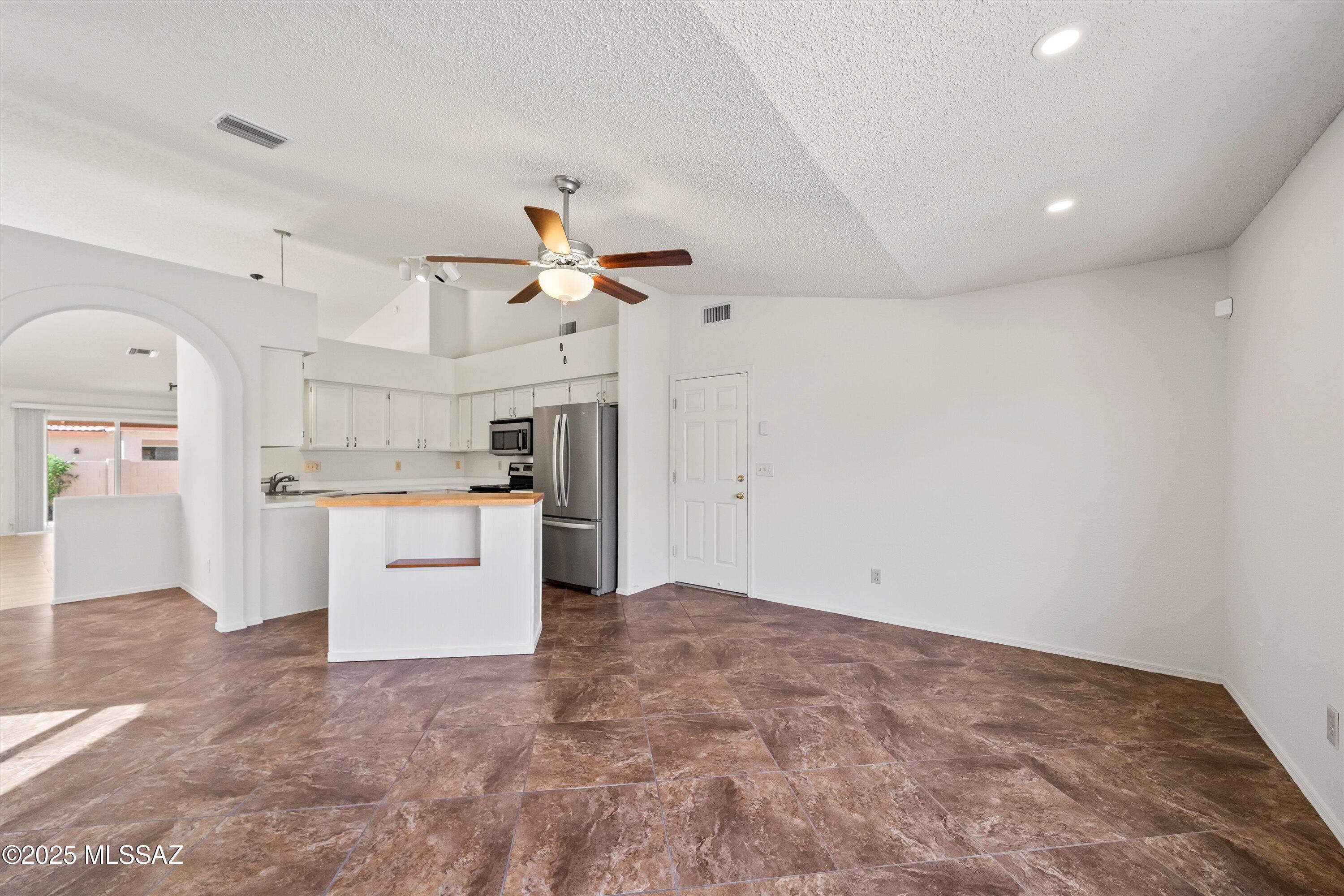 2969 W Sun Ranch Trail