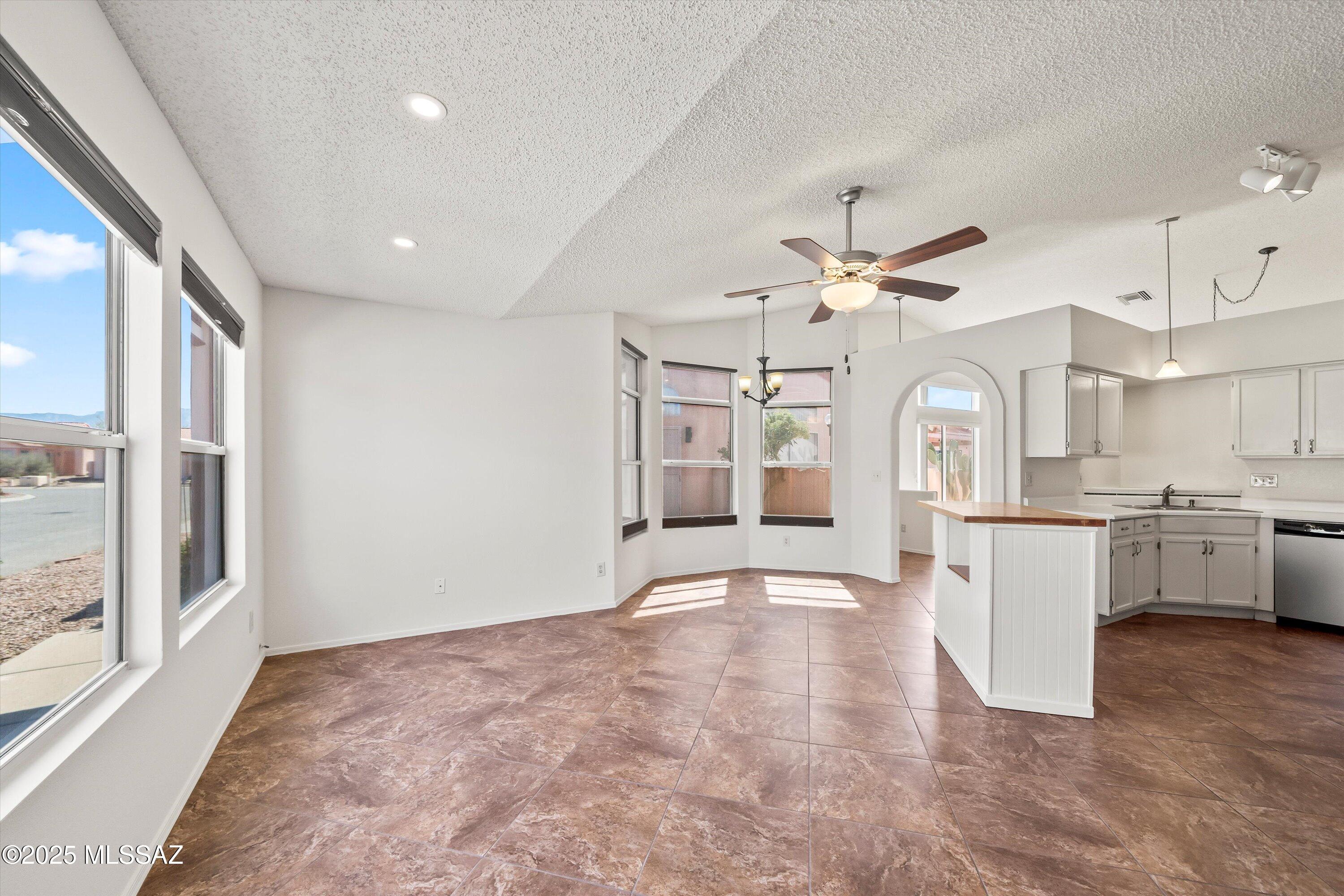 2969 W Sun Ranch Trail