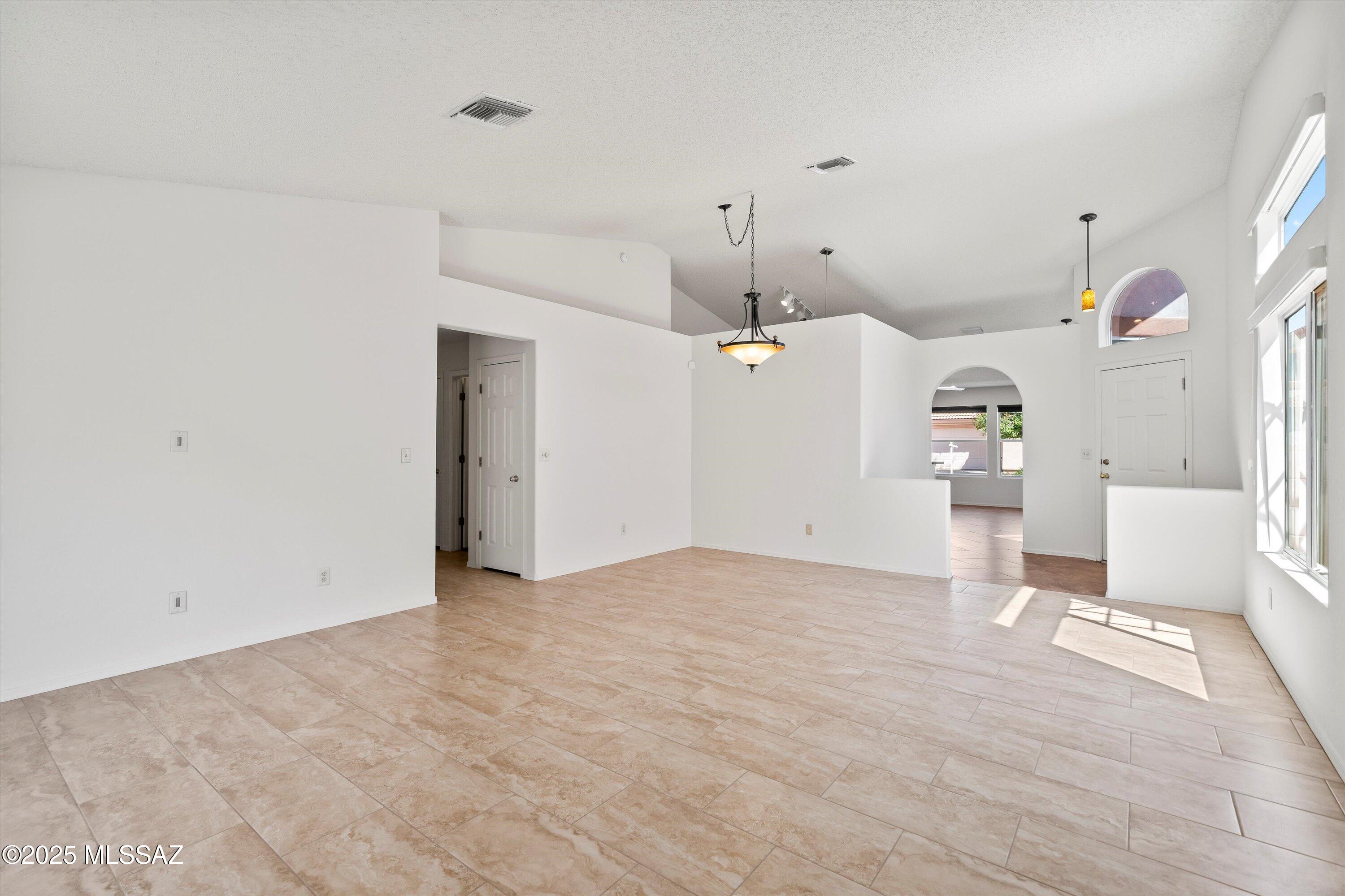 2969 W Sun Ranch Trail