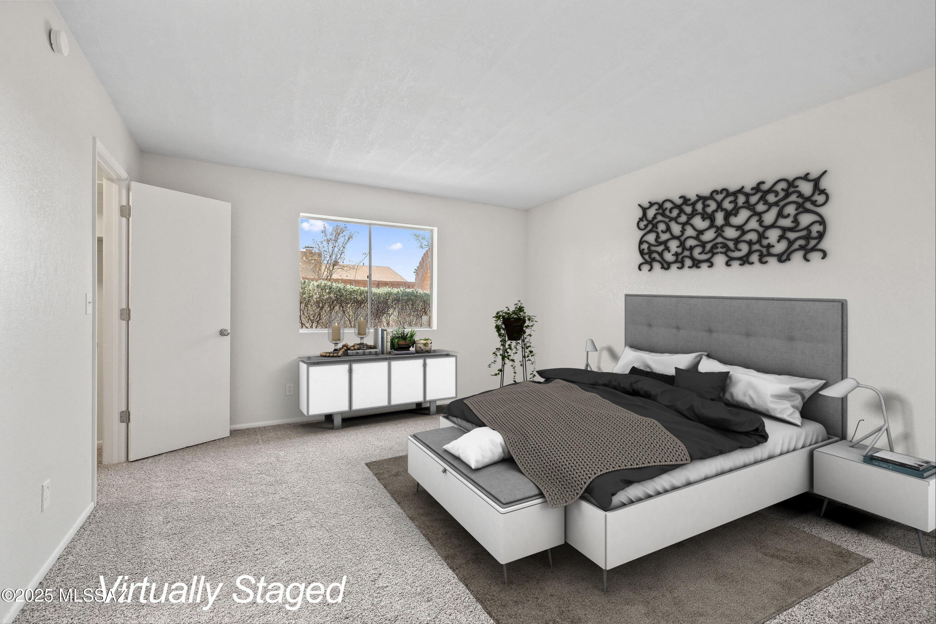 9422 E Barrudean Hills Street