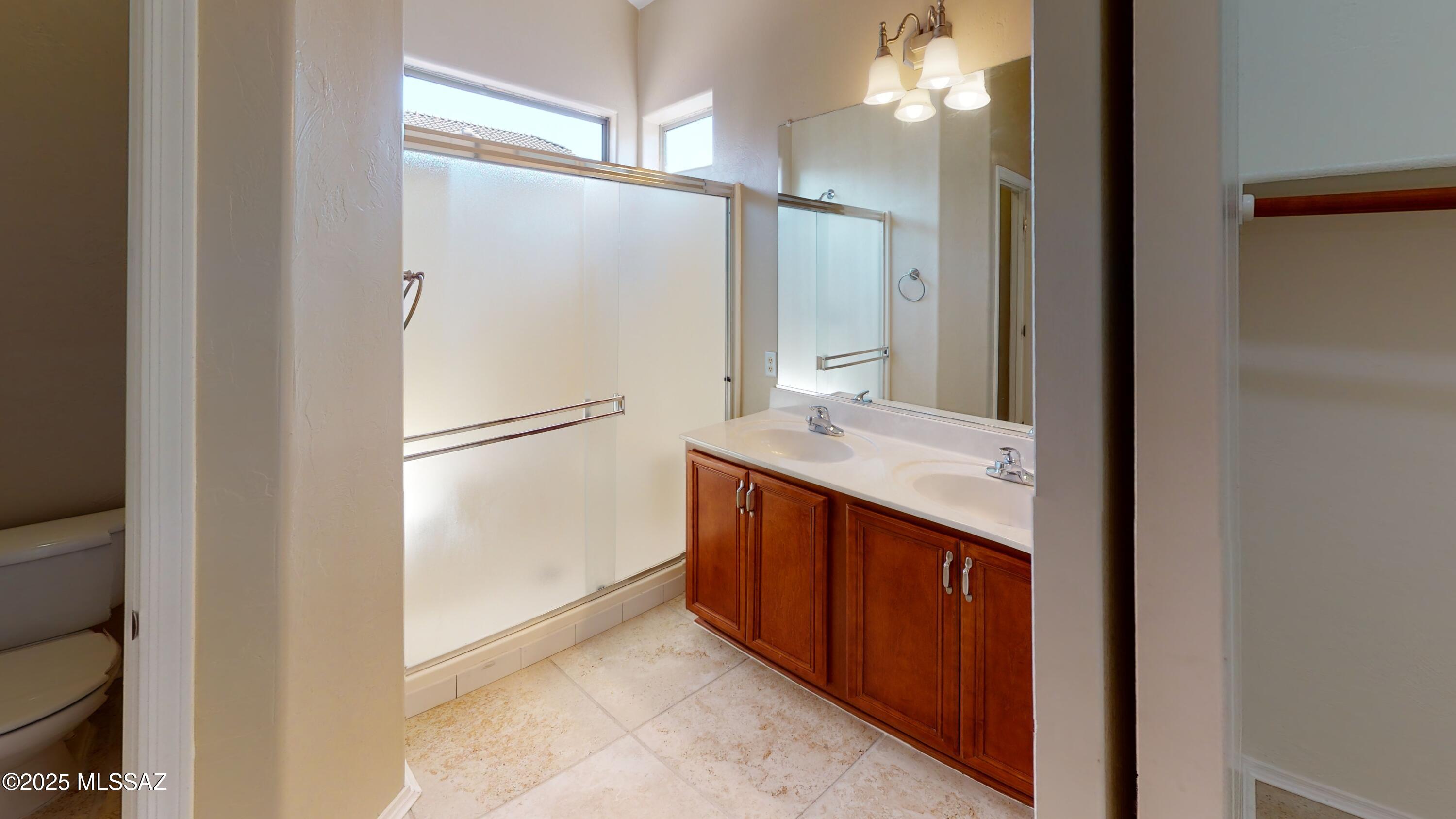 5667 W Shady Grove Drive