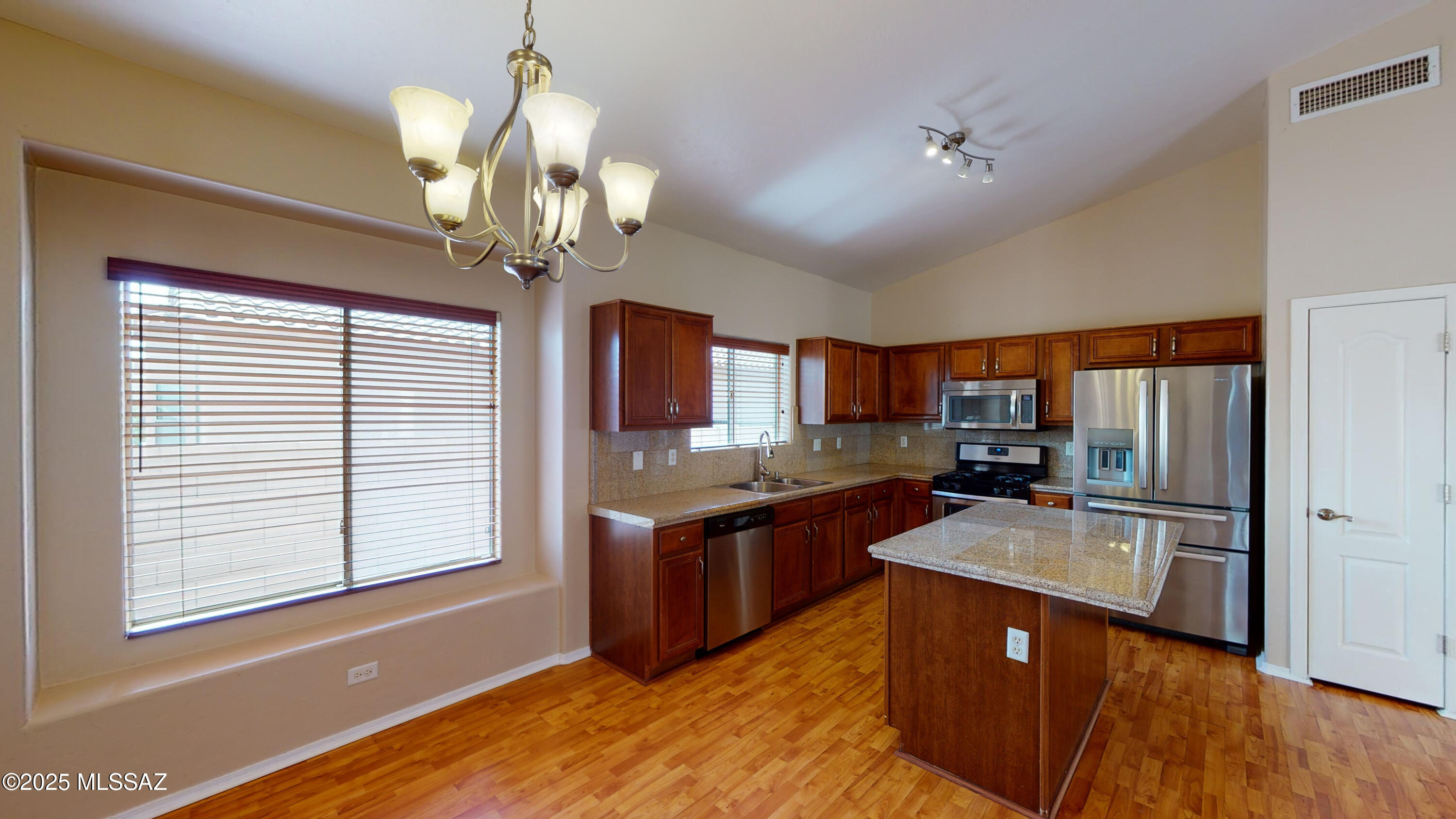 5667 W Shady Grove Drive