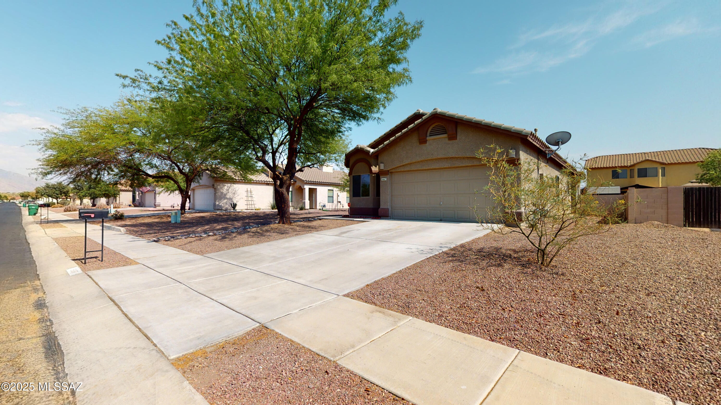 5667 W Shady Grove Drive